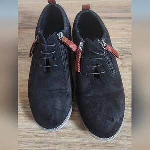 Steve Madden Black and Red Sneakers with Lace-up Design